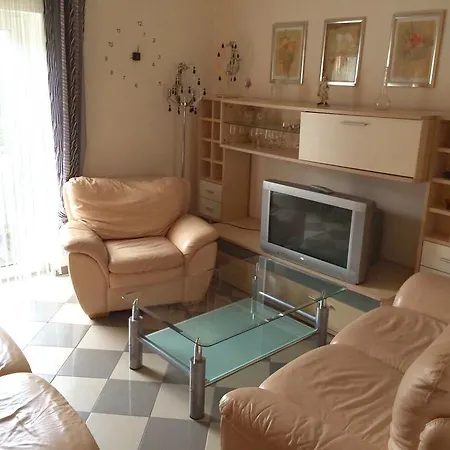 Apartment Apart Ferienwohnung Warnemunde *